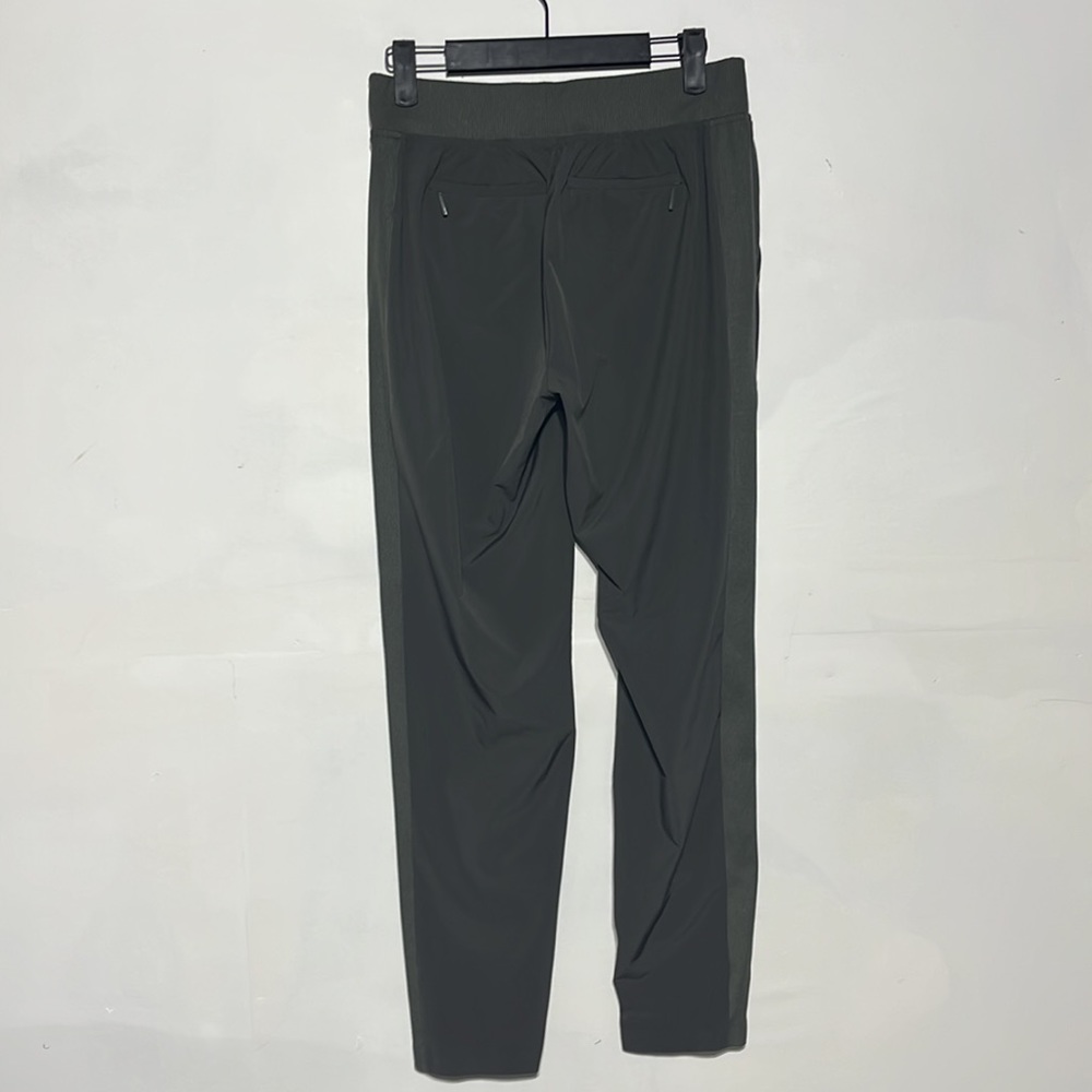 Athleta Mountain Olive Brooklyn Ankle Pants Size 2 - Picture 7 of 11